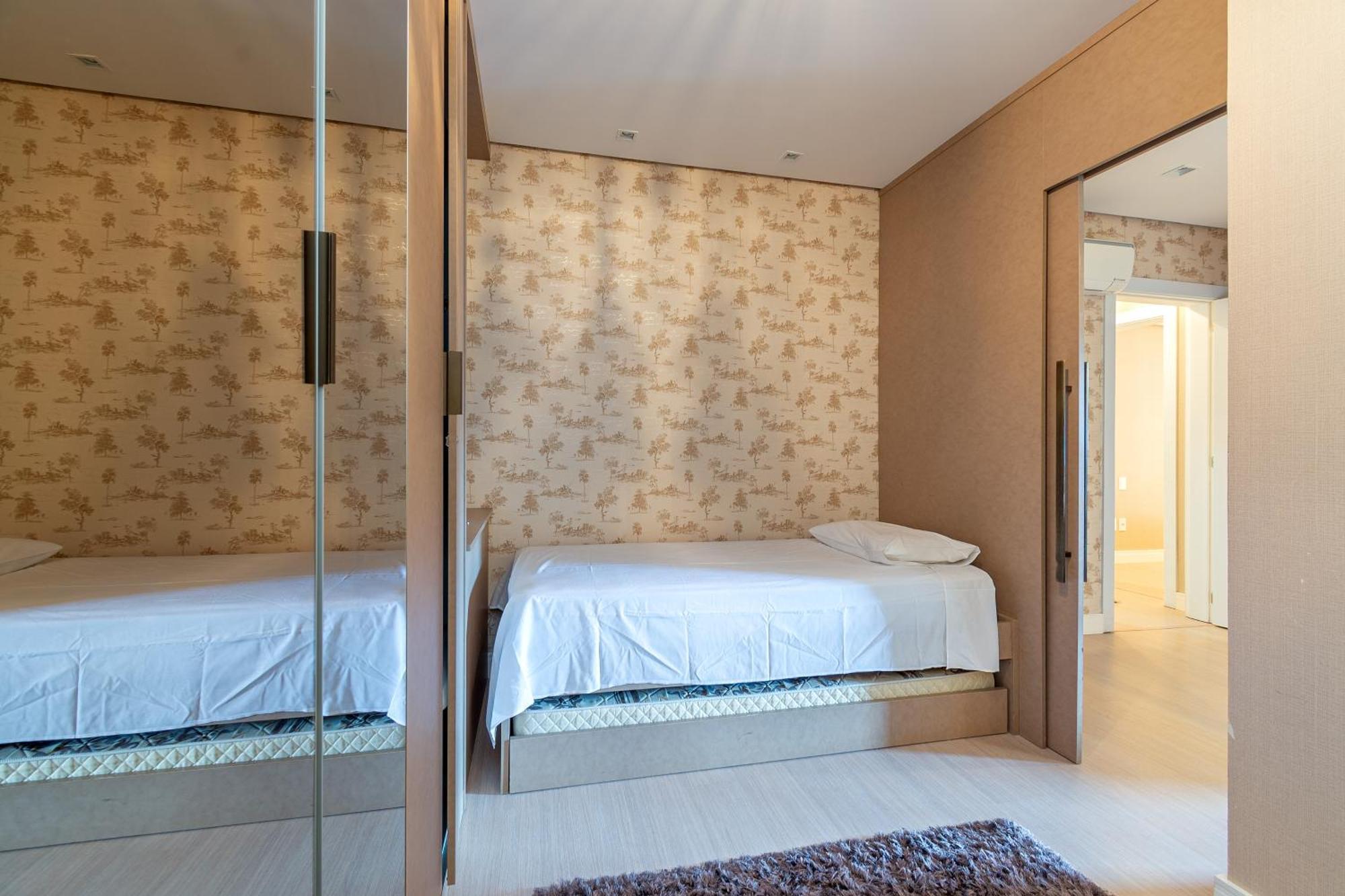 Luxuoso Apartamento Central Para 10 Pessoas Грамаду Екстериор снимка